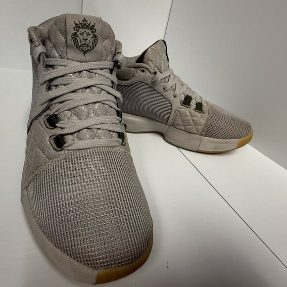 LeBron Witness 8 Basketball Shoes Bone White main image 11